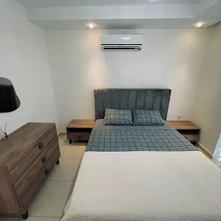 Sa Apartments! Sea And Mountain View 2Bd Duplex *