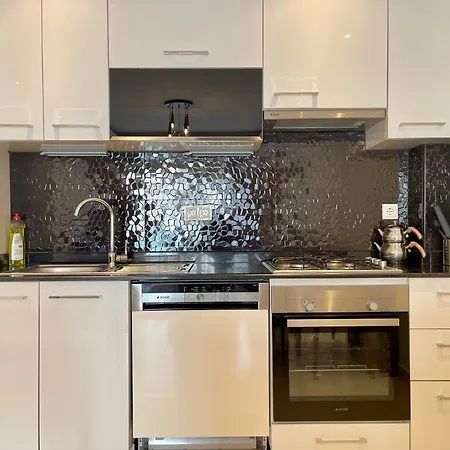 Sa Apartments! Sea And Mountain View 2Bd Duplex شقة *