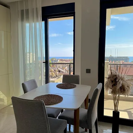 Apartamento Sa Apartments! Sea And Mountain View 2bd Duplex *