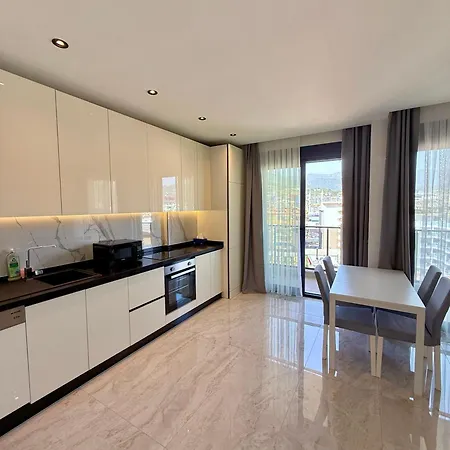 Apartamento Sa Apartments! Sea And Mountain View 2bd Duplex